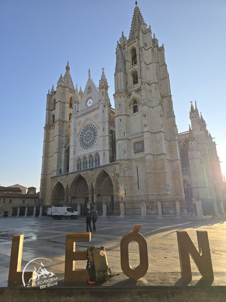 Przewodnik Camino de San Salvador - katedra w Leon